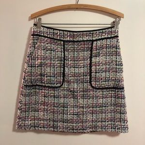 Tweed mini skirt